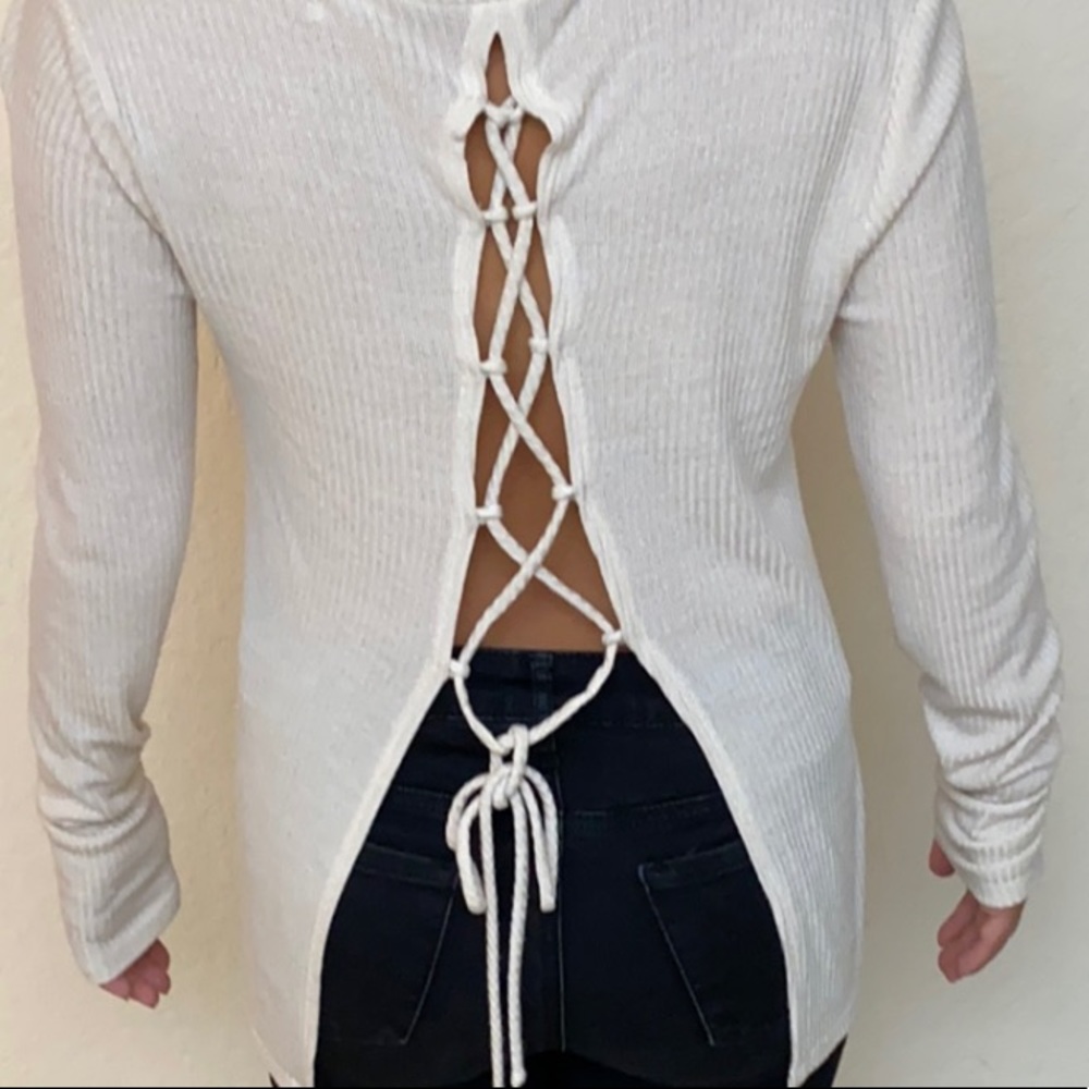 Urban Outfitters Kimchi Blue - Lace Up Top - Picture 2 of 5
